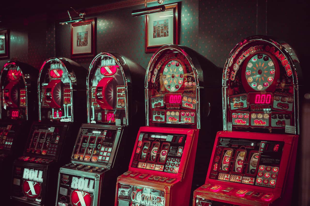 Hot vs. Cold Slots